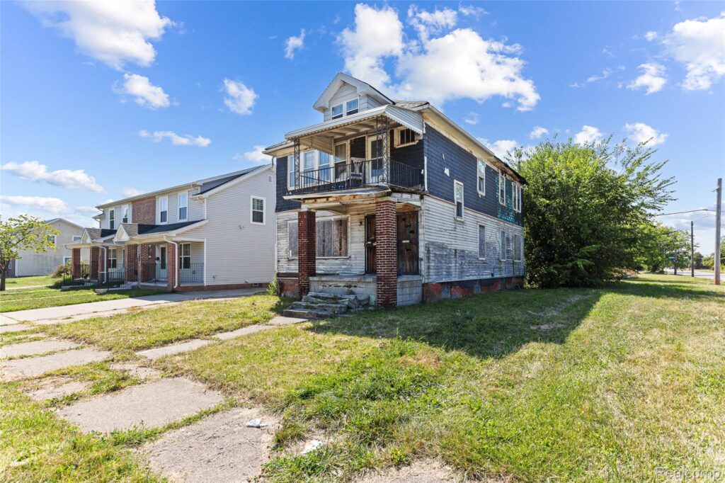 2223 Gray Street, Detroit, MI 48215