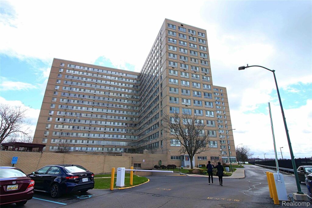 8900 Jefferson Avenue, Detroit, MI 48214