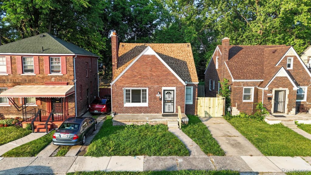5566 Lakepointe Street, Detroit, MI 48224