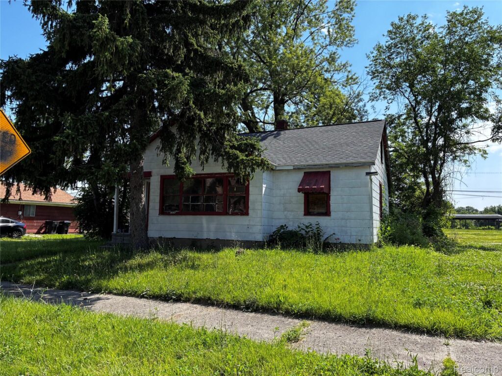 11354 Steel Street, Detroit, MI 48227