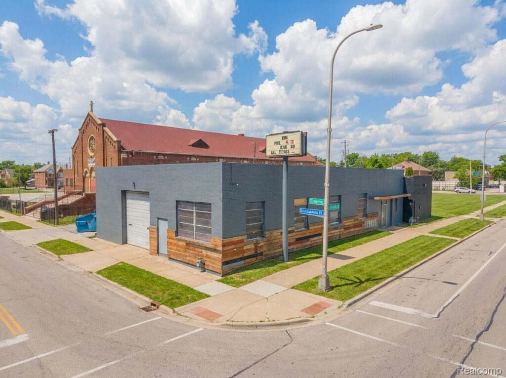 11505 Livernois Avenue, Detroit, MI 48204