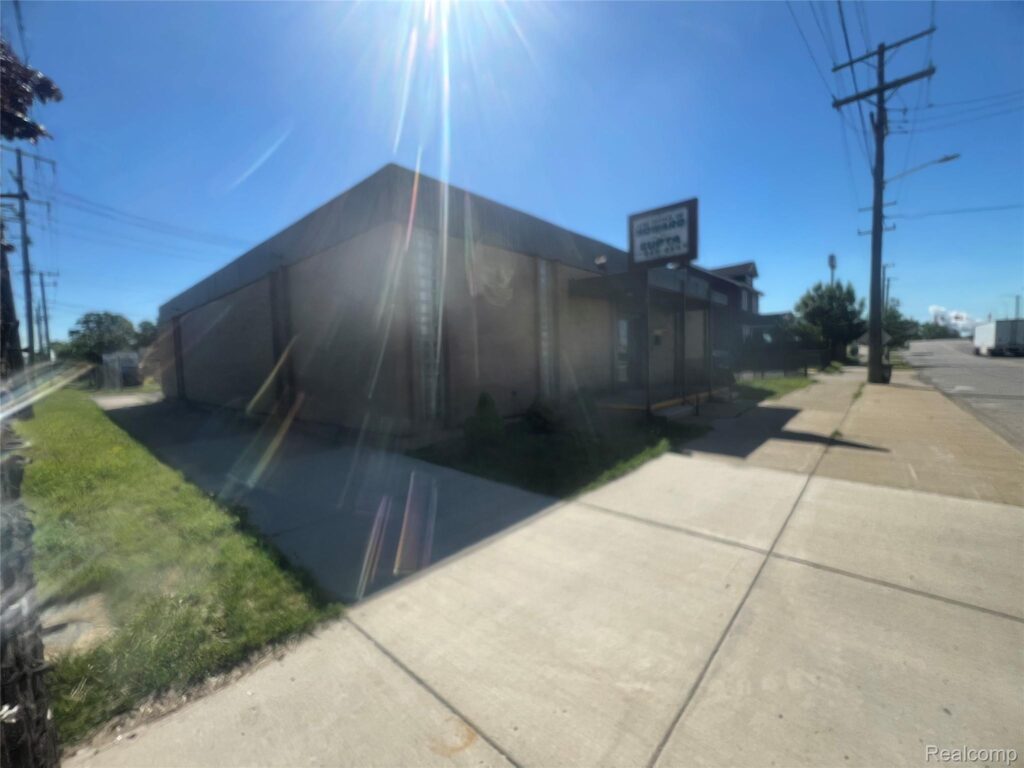1020 Springwells Street, Detroit, MI 48209
